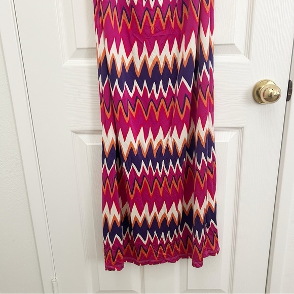 JB by Julie Brown Zigzag Maxi Dress - Pink and Cream - Picture 4 of 9